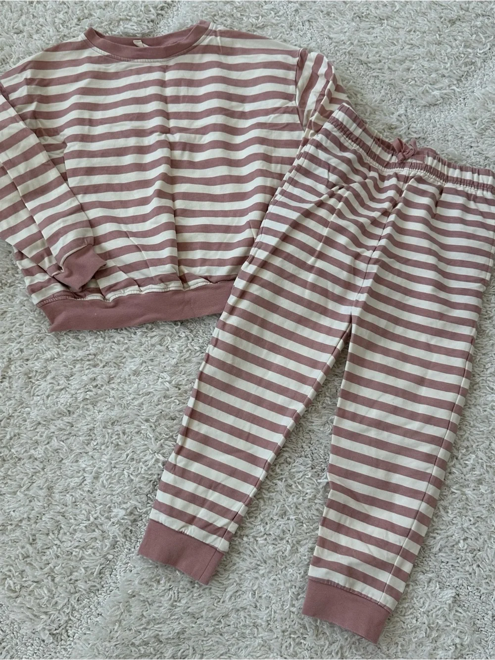 Quincy Mae Relaxed Crew Sweatshirt & Pants Set